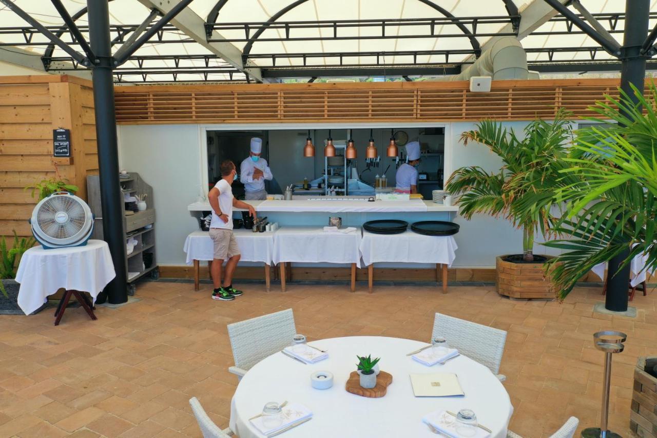 Le Domaine Anse Marcel Beach Resort 외부 사진
