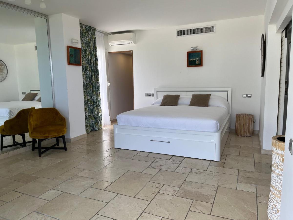 Le Domaine Anse Marcel Beach Resort 외부 사진